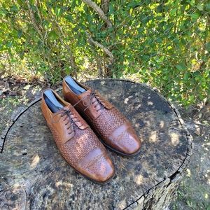 Men Vintage Leather Woven Detail Dress Shoes By Johnston and Murphy Size 9.5M